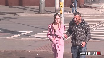 Beautiful Simona Dreweova Ferocious very first time fucking in public