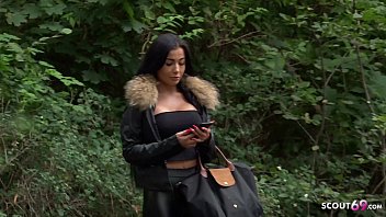 GERMAN SCOUT – MEGA TITTEN TEEN IN DER HAUPTSTADT BEIM SPONTAN CASTING OHNE KONDOM GEFICKT FUER GELD