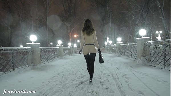 Jeny Smith naked in snow fall ambling thru the city