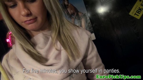 Sexy pulled nubile flashes her tits in club