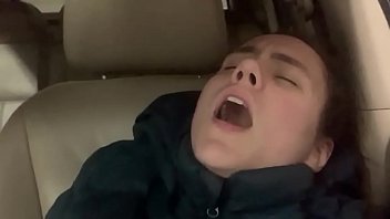 Fingerblasting my Snatch in a truck