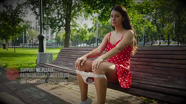 Flashing at public and upskirt ambling dame sans underpants