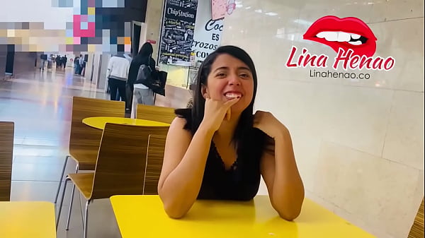 I masturbate in public in a shopping center in Medellin